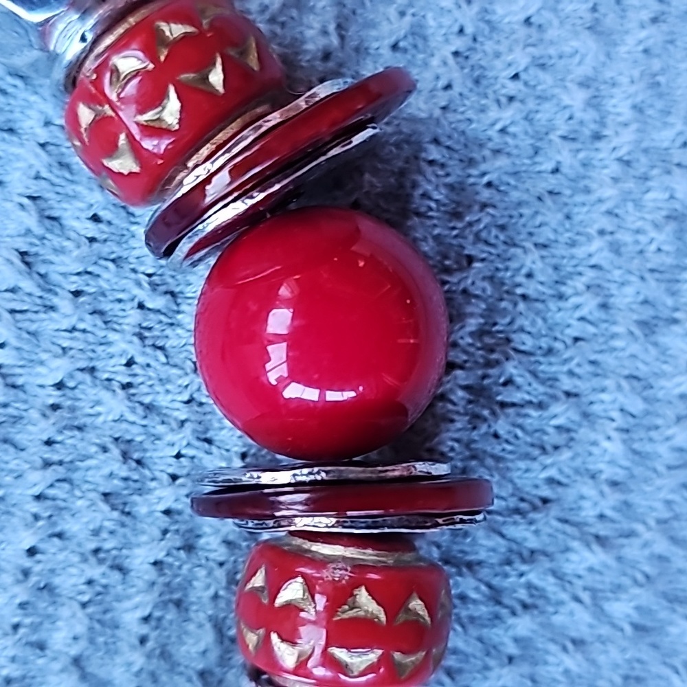 Necklace - Picture 6 of 16